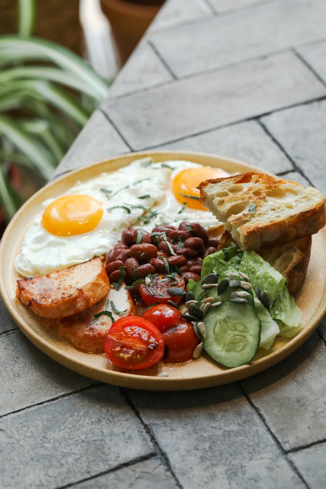 Фотография автора Zhenia Mikhalchenko