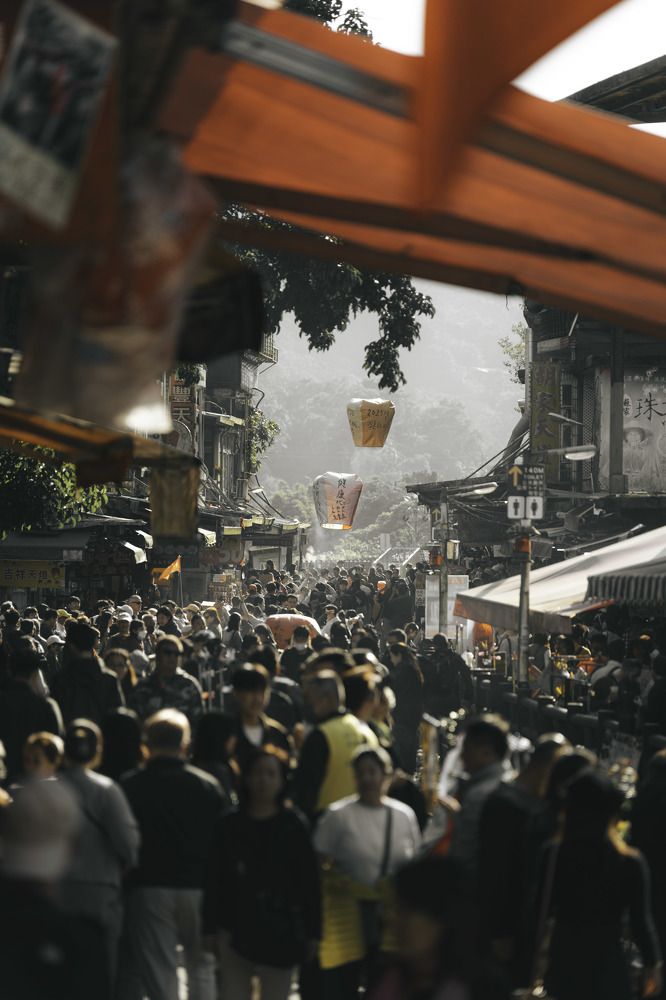 Wishing under the Lantern Lights