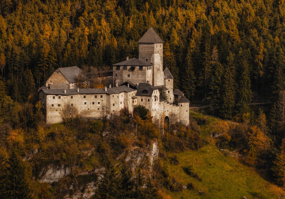 Photograph by Alain Veldin