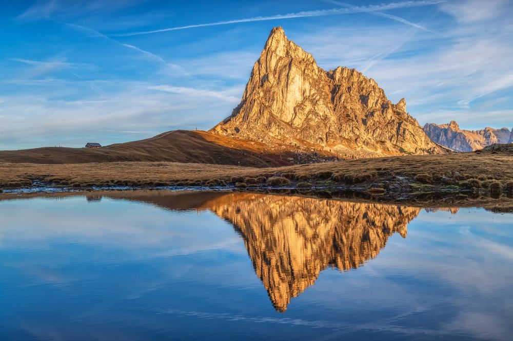 Photograph by Alain Veldin