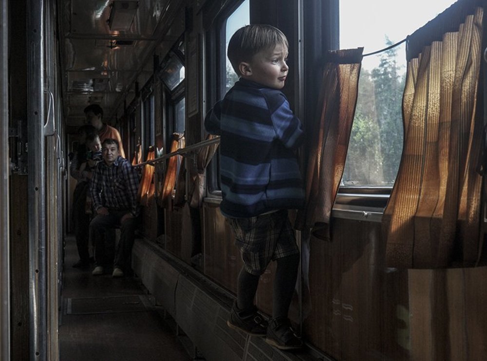 ..В далекие края.