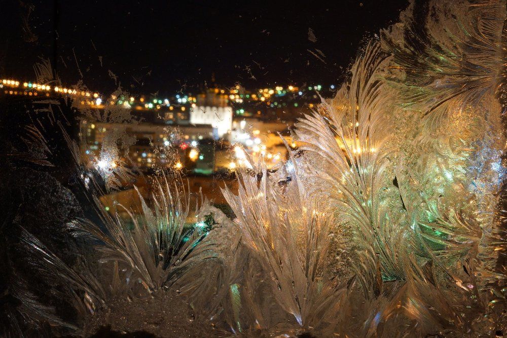 Магадан с замершего окна