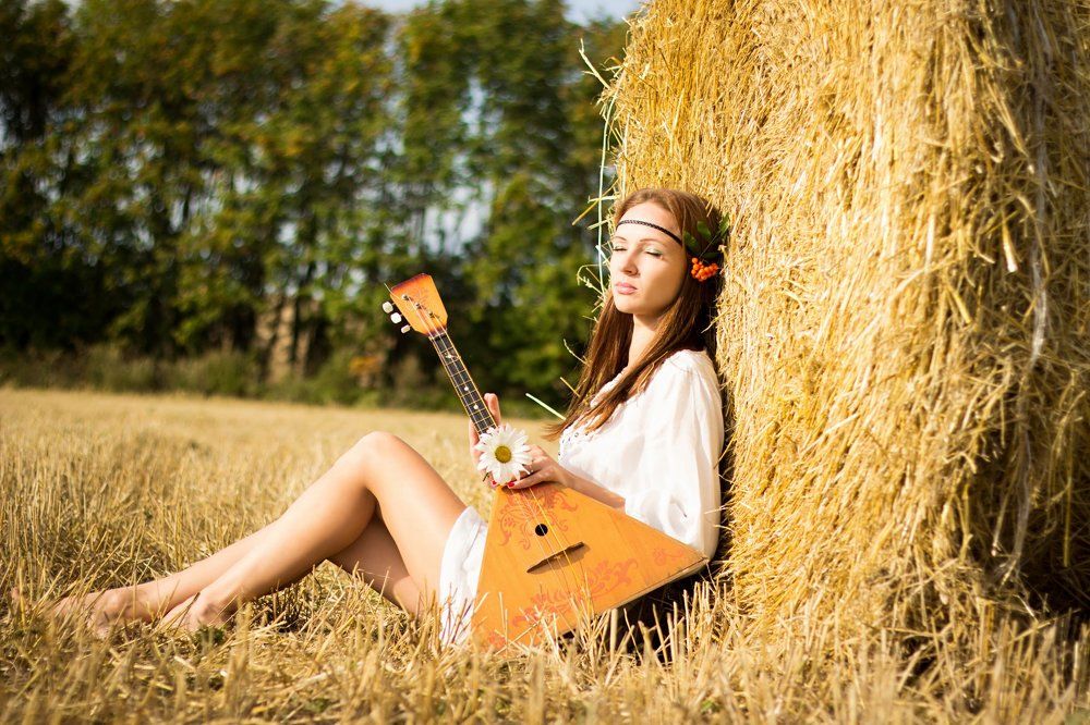 Русское поле.