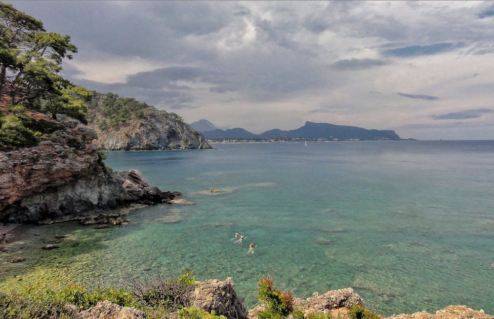 Где-то на Средиземном море...