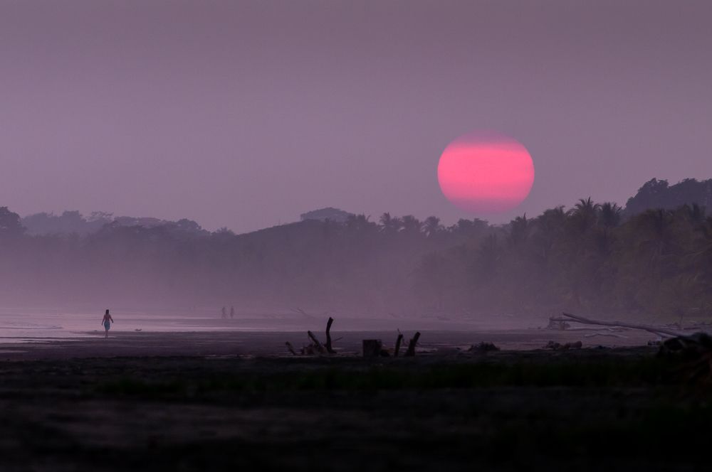 Закат в розовых тонах