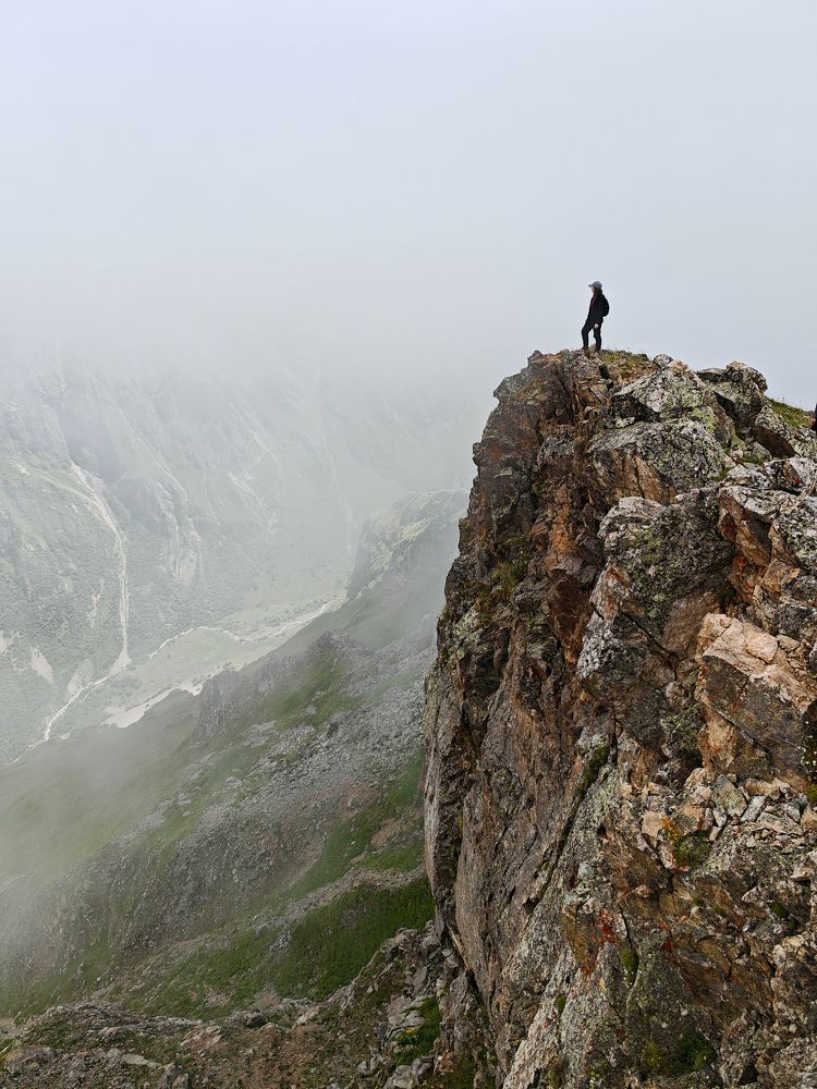 Фотография автора Олег Кожухов