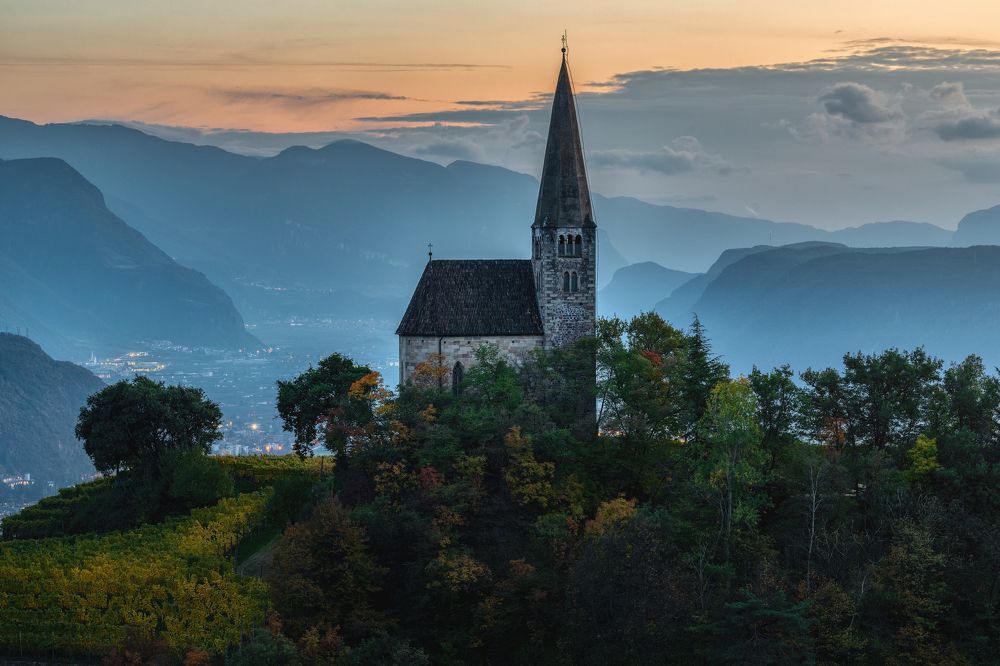 Photograph by Alain Veldin