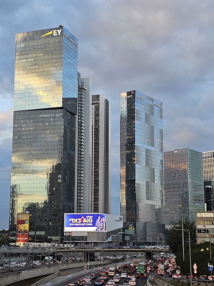 Фотография автора Oksana Podgorodetska