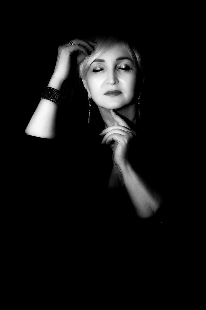 Фотография автора ОЛЬГА БУЛЫЧЕВА