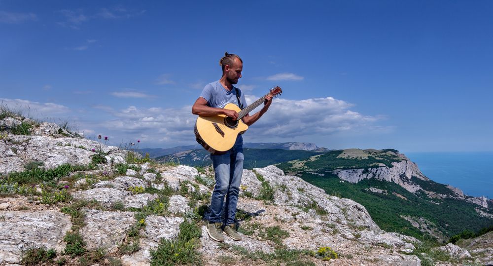 Photograph by Alex Kov