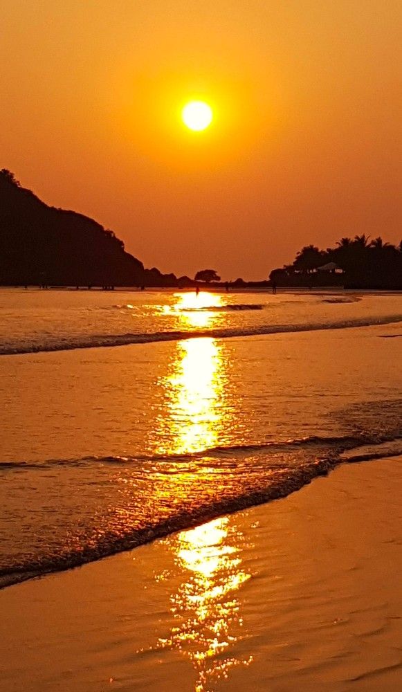 Фотография автора Максим Грибанов