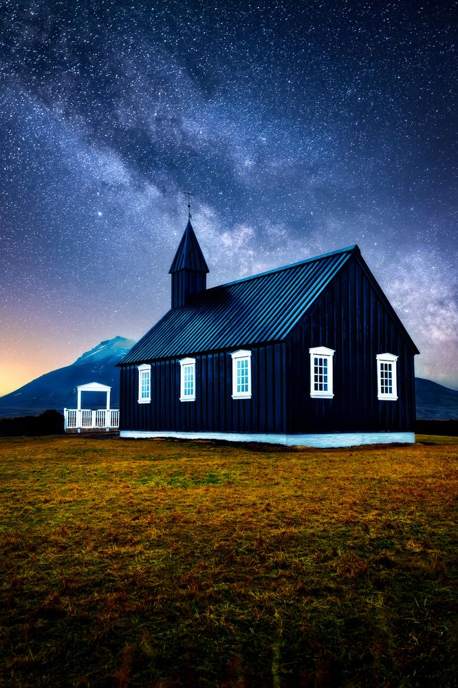 Guardian of the Stars – Búðakirkja