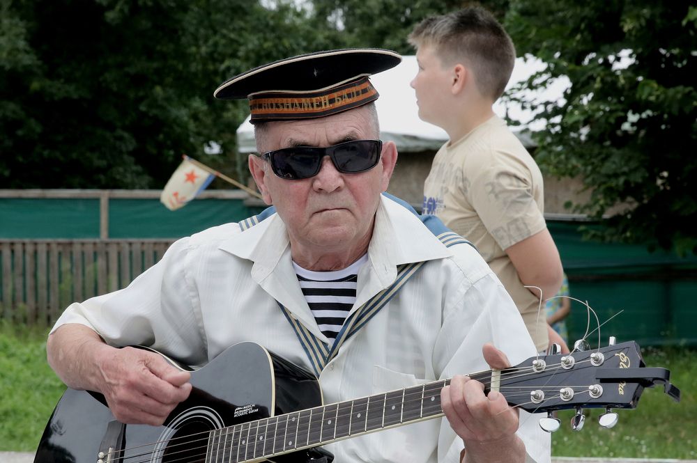 Фотография автора Николай Семенец