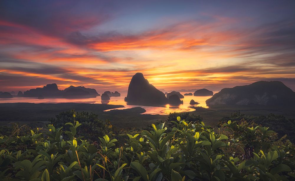 Photograph by Yuri Vantowski