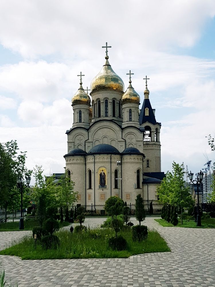 Церковь Владимира Равноапостольского.