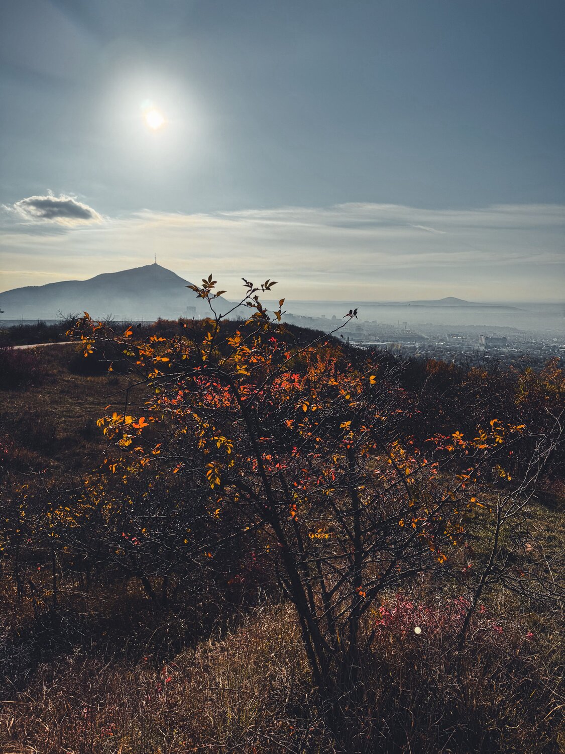 Раннее осеннее утро.