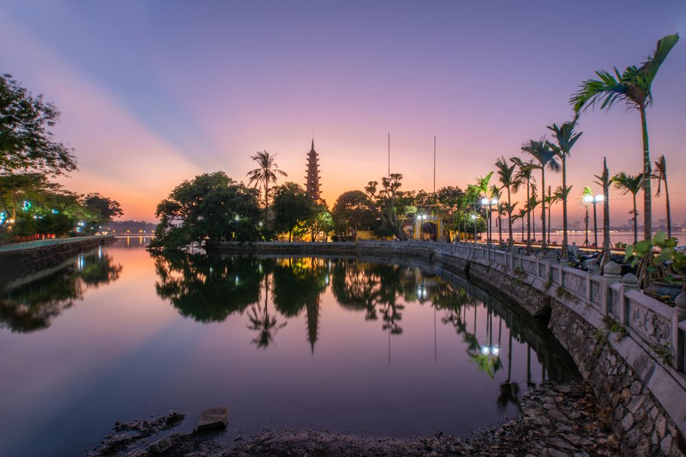 Photograph by NAM BUI