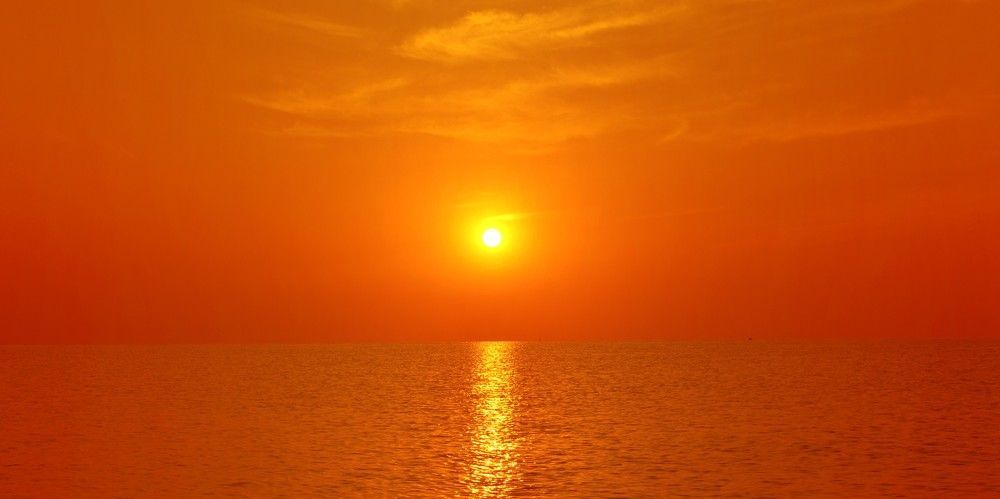 Оранжевый рассвет