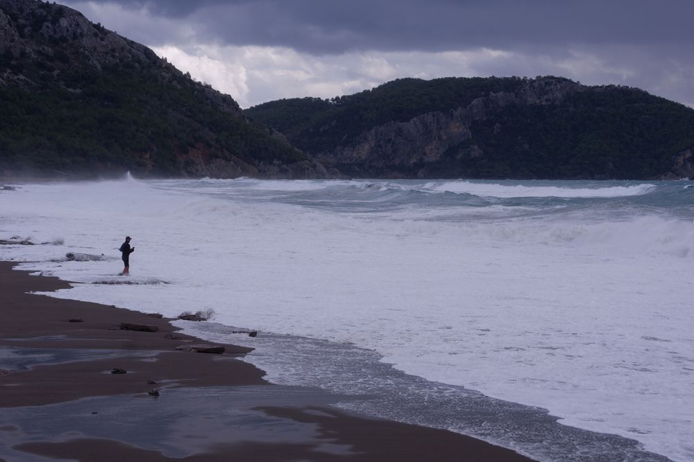 Dağlar, deniz ve insan