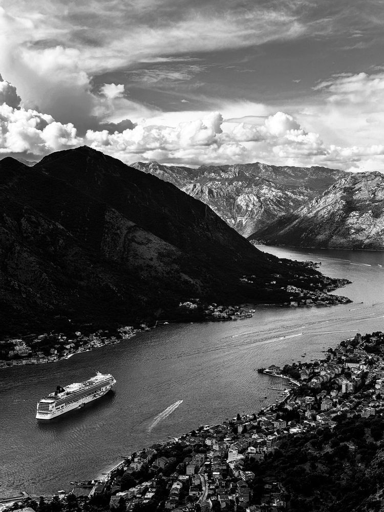 Photograph by Uliana Volegova