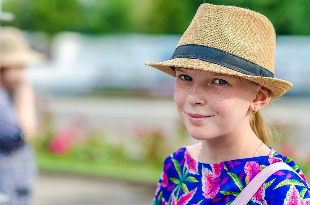 Девочка в шляпе