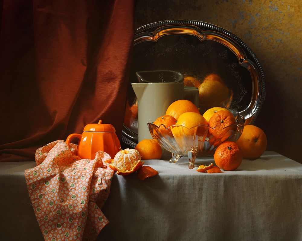 Мандарины и апельсины