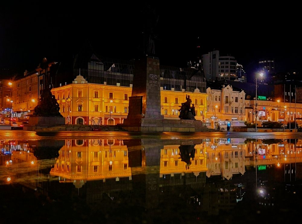 Ночные краски Владивостока.