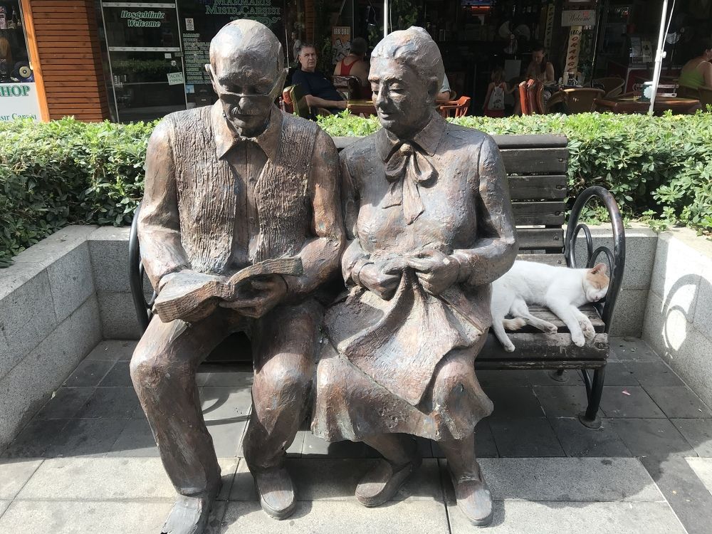 Хорошо спится под чтение книги!