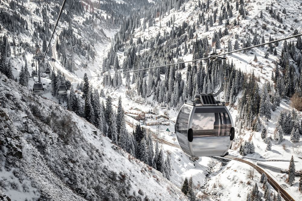 Photograph by Roman Chehovskoy