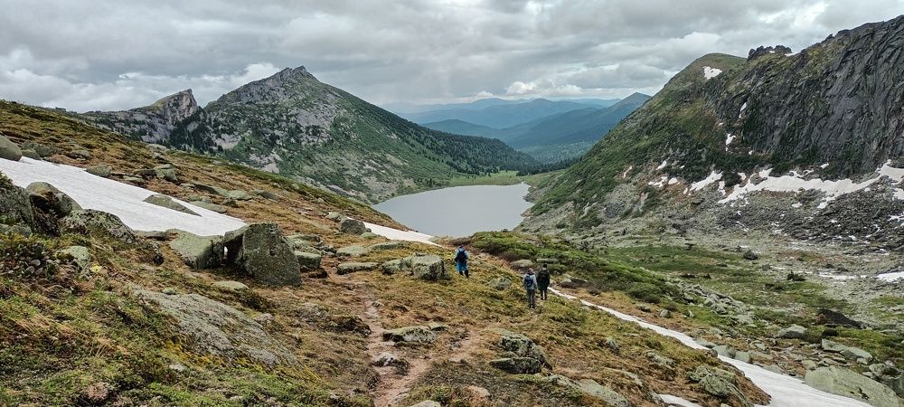 Спускаясь с горных вершин. Ергаки.