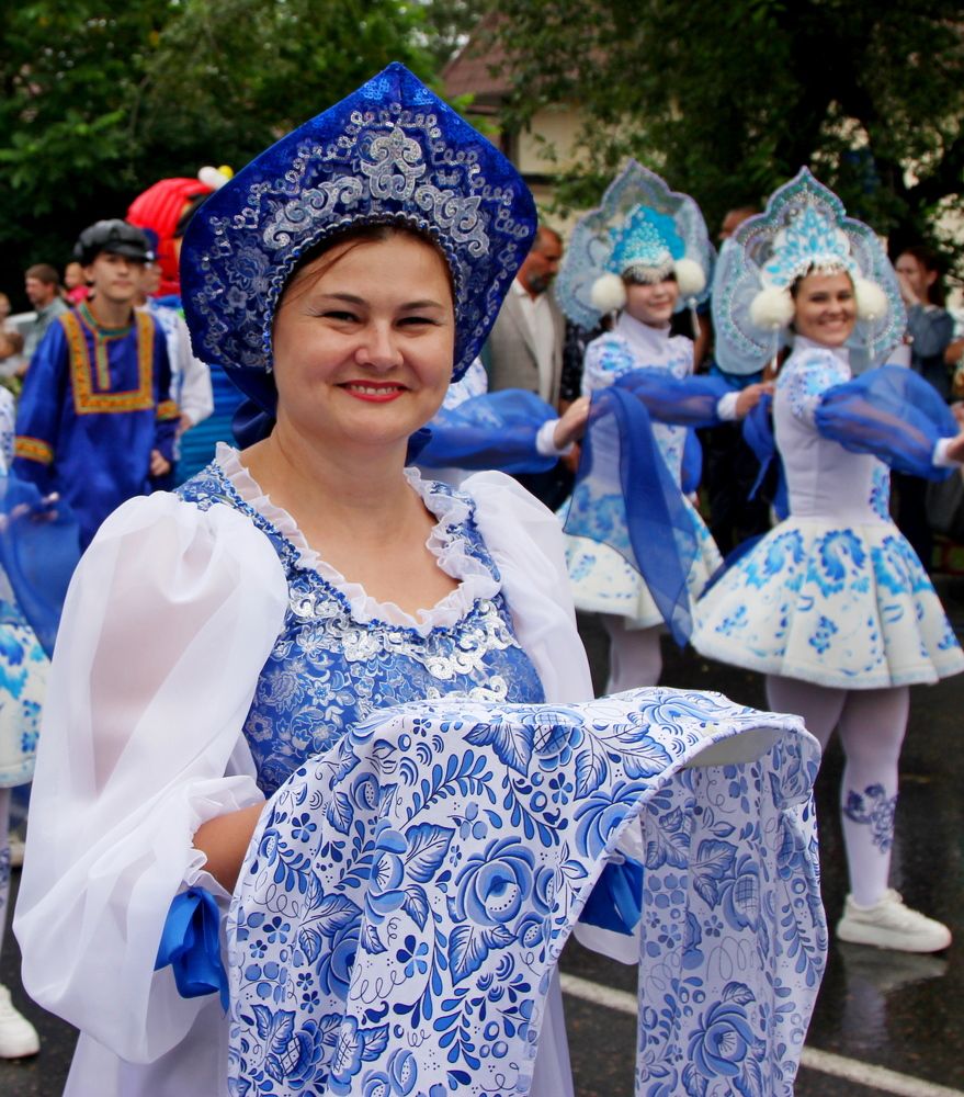 С хлебом и солью