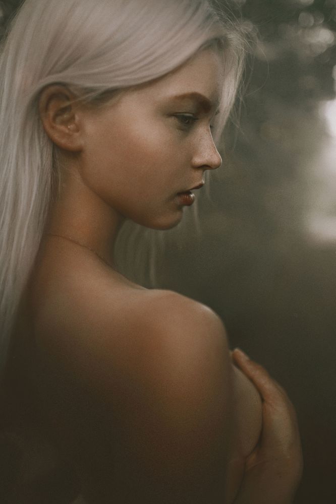 Photograph by Vitalik Nelzin