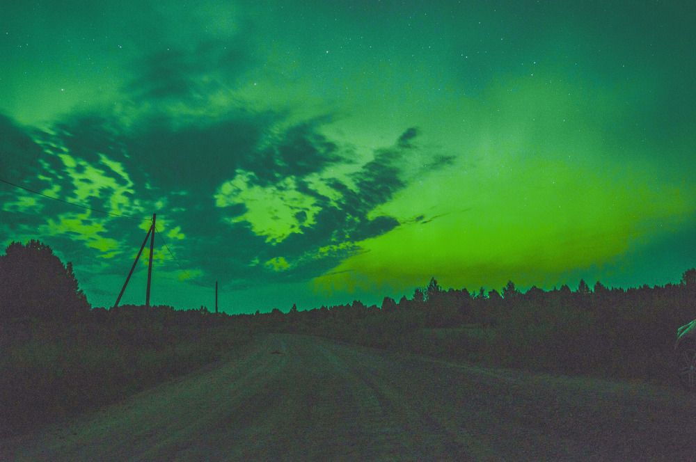 Там Боги топят печи изумрудом...