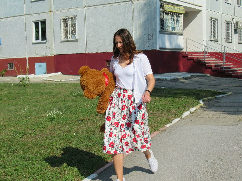 Девушка с медведем!