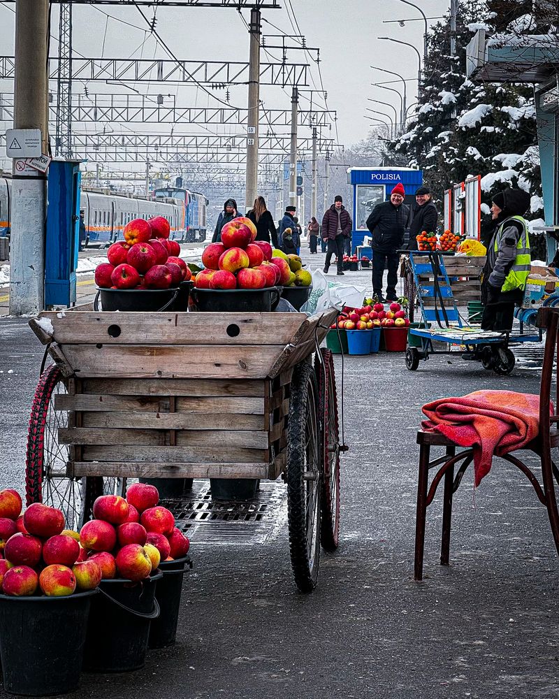 Станция ЖД вокзала Алматы