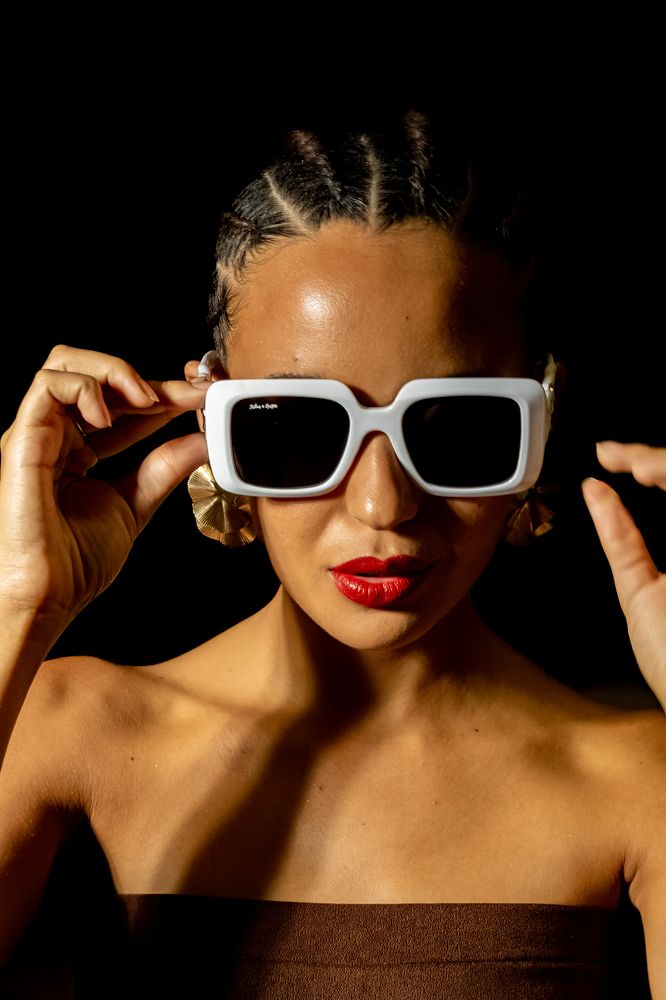 Contemporary Elegance: Marcela's Style