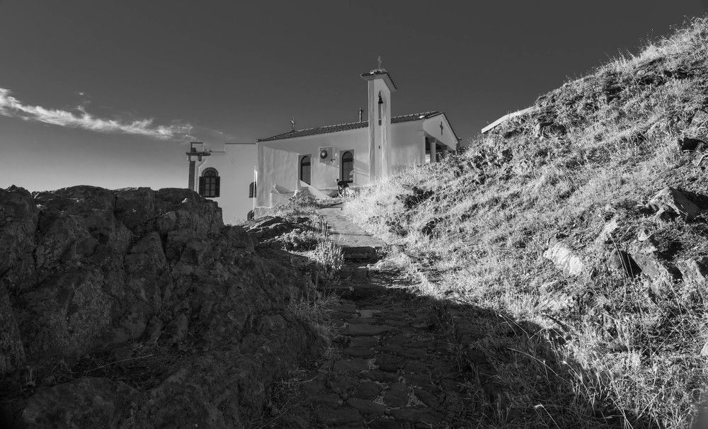 Фотография автора DIMITRIS MPAZIOTOPOULOS