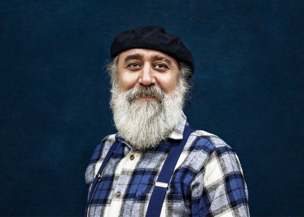 Photograph by Bavehie Farbod