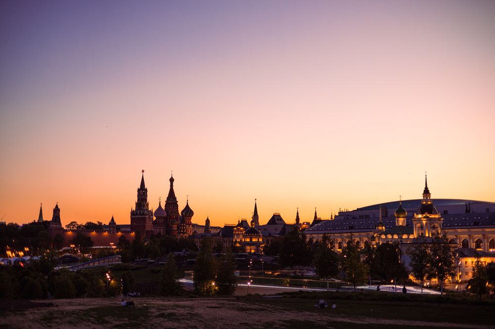 Moscow night
