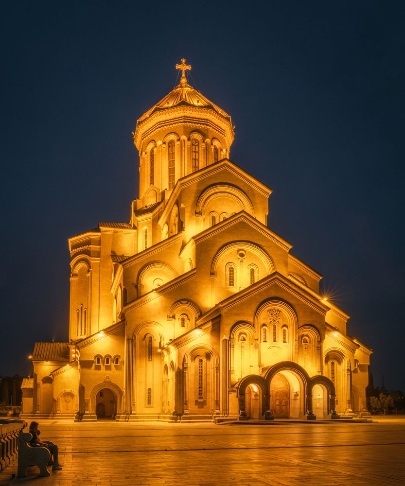 Цминда Самеба (Тбилиси)