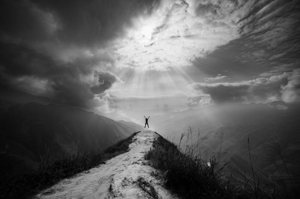 Photograph by Luong Cung