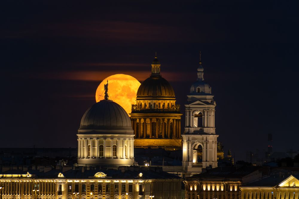 Photograph by Ivan Kakhanchik