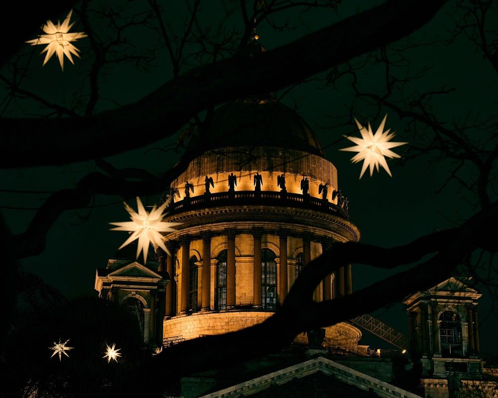 Фотография автора Денис Гарусов