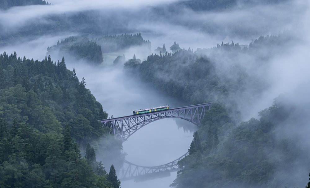 Photograph by LE HUY HUNG