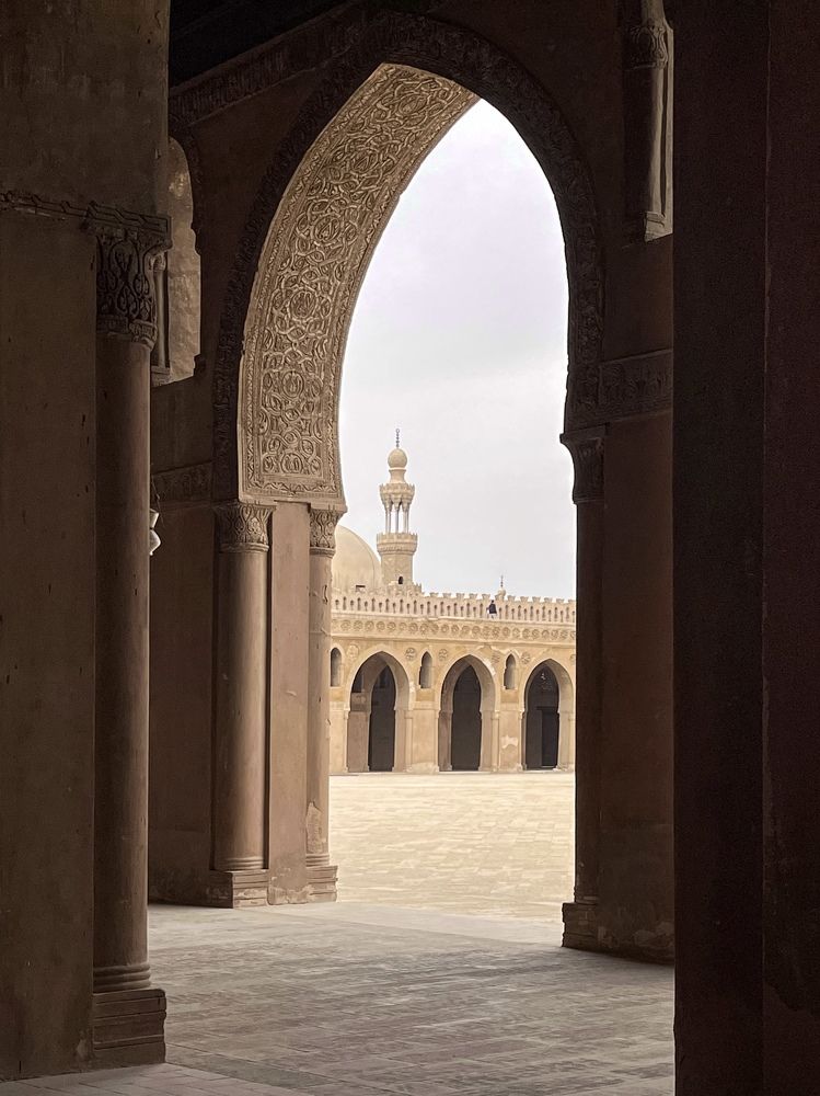 Gates of past / Врата прошлого