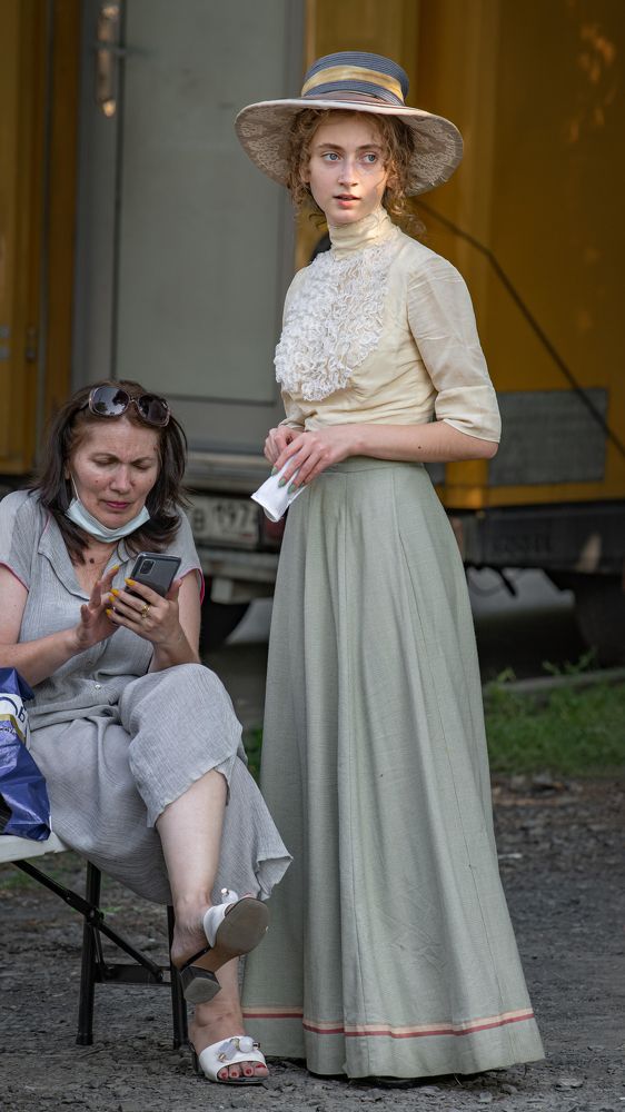 В ожидании выхода