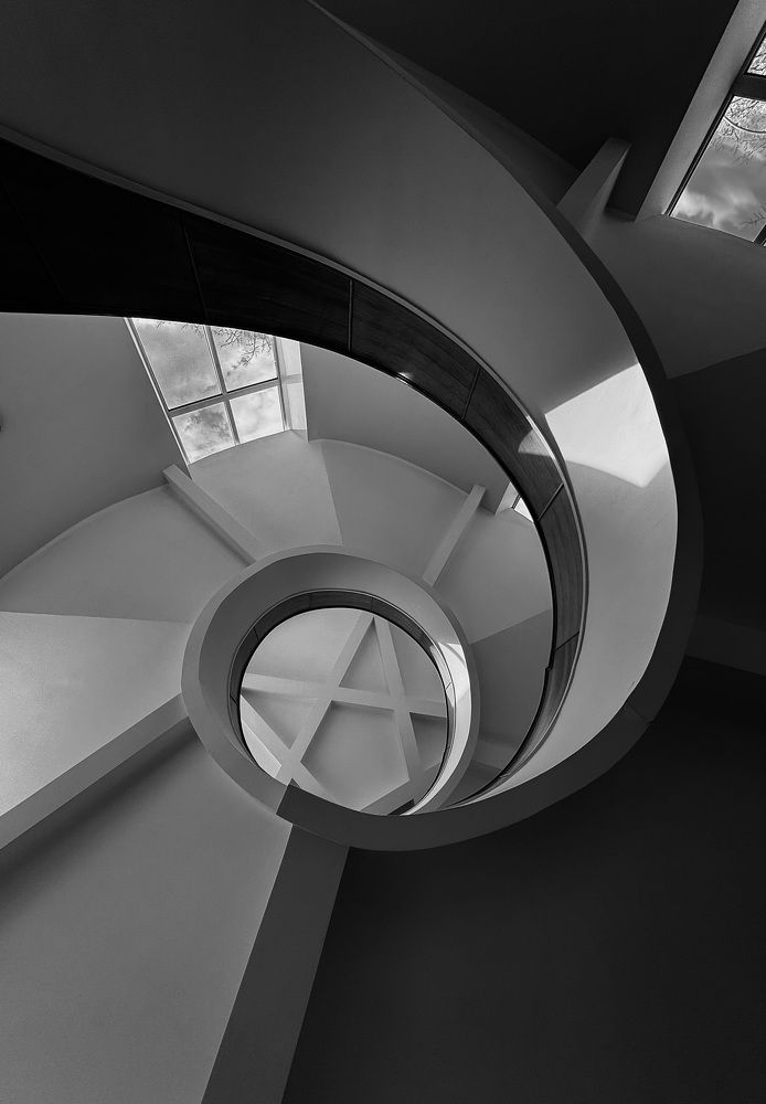 Фотография автора Евгения Елисеева