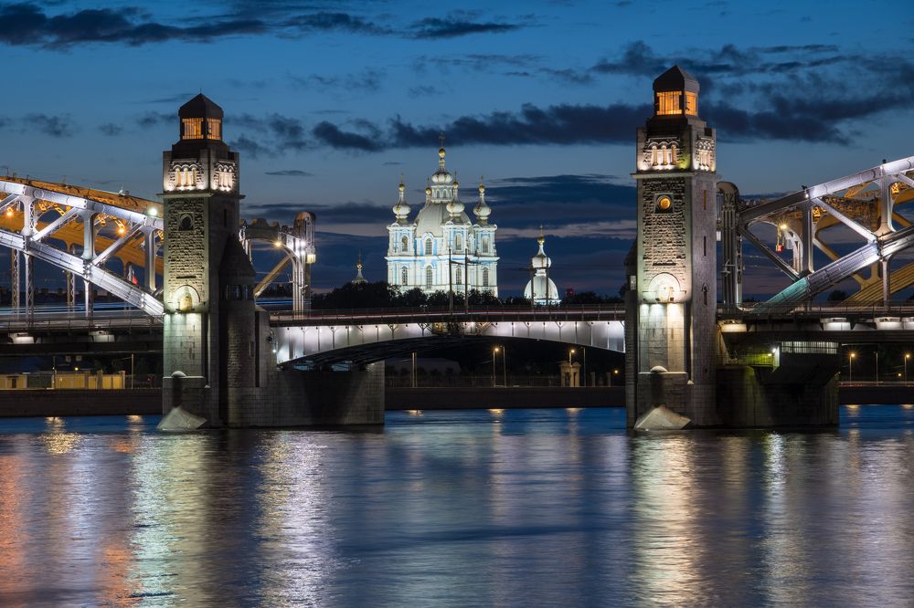 Фотография автора Алексей Корнеев
