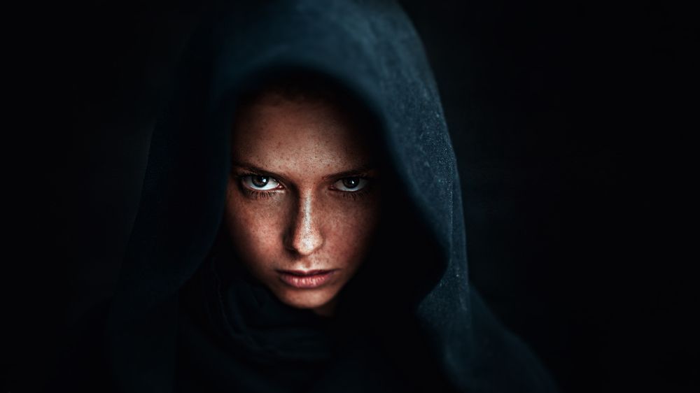 Тёмная сторона