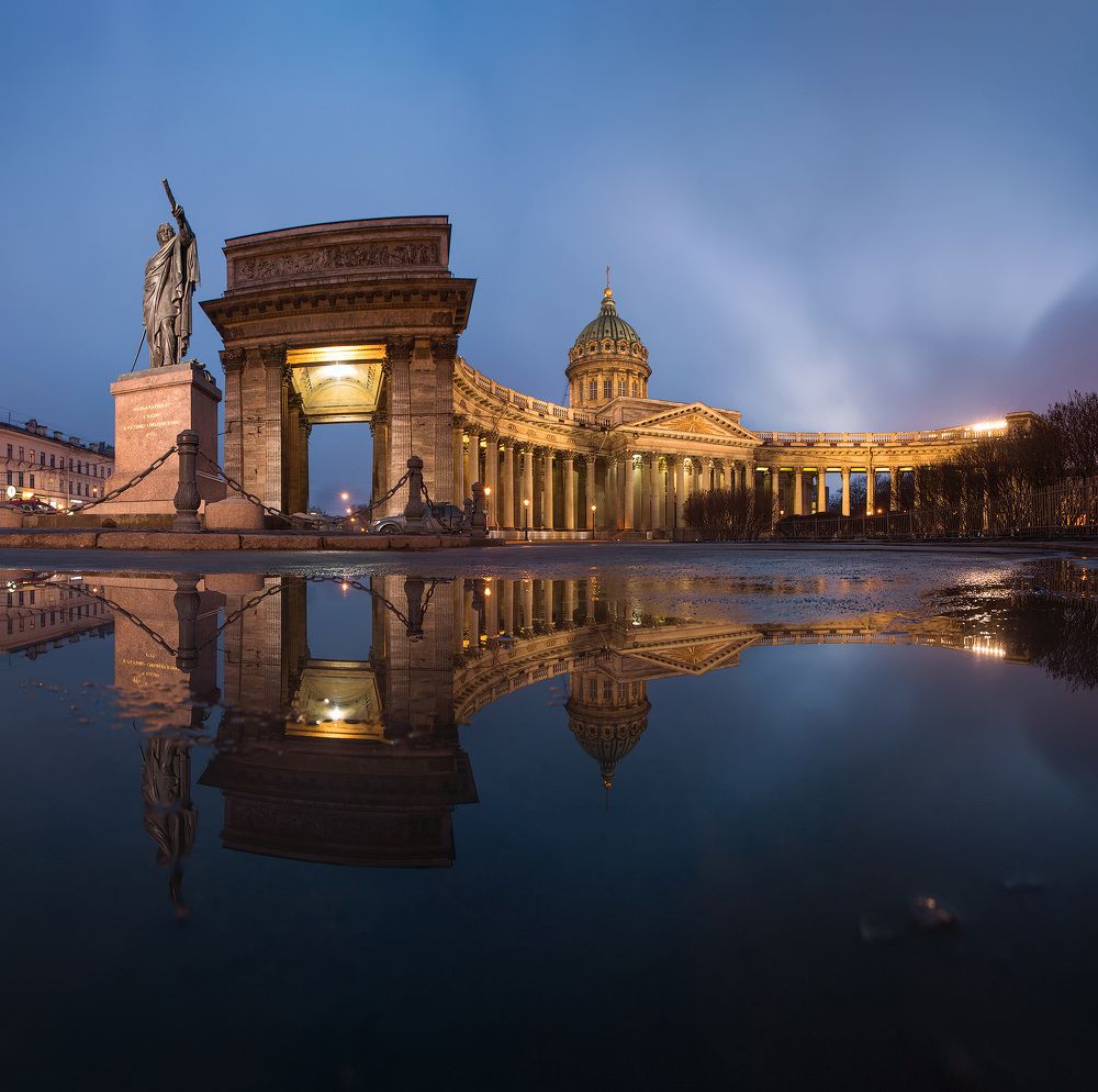 Весна у Казанского Собора